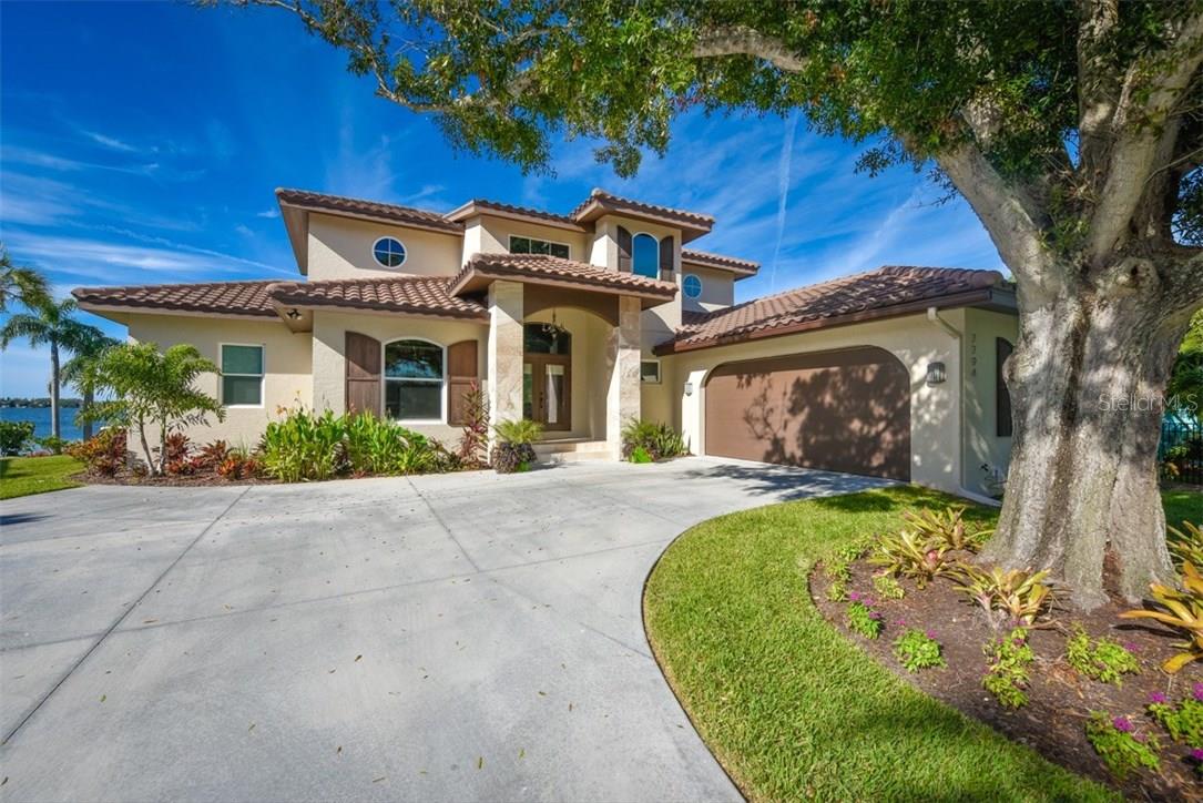 Holiday Harbor Sarasota waterfront home